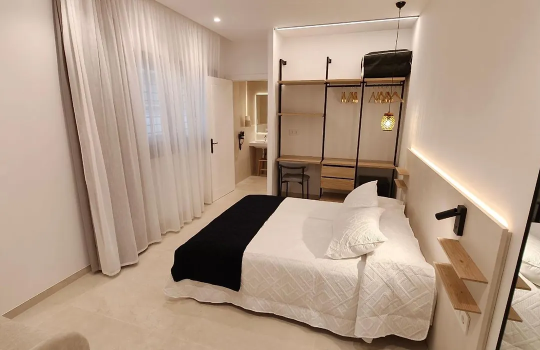Hostal Manel-1