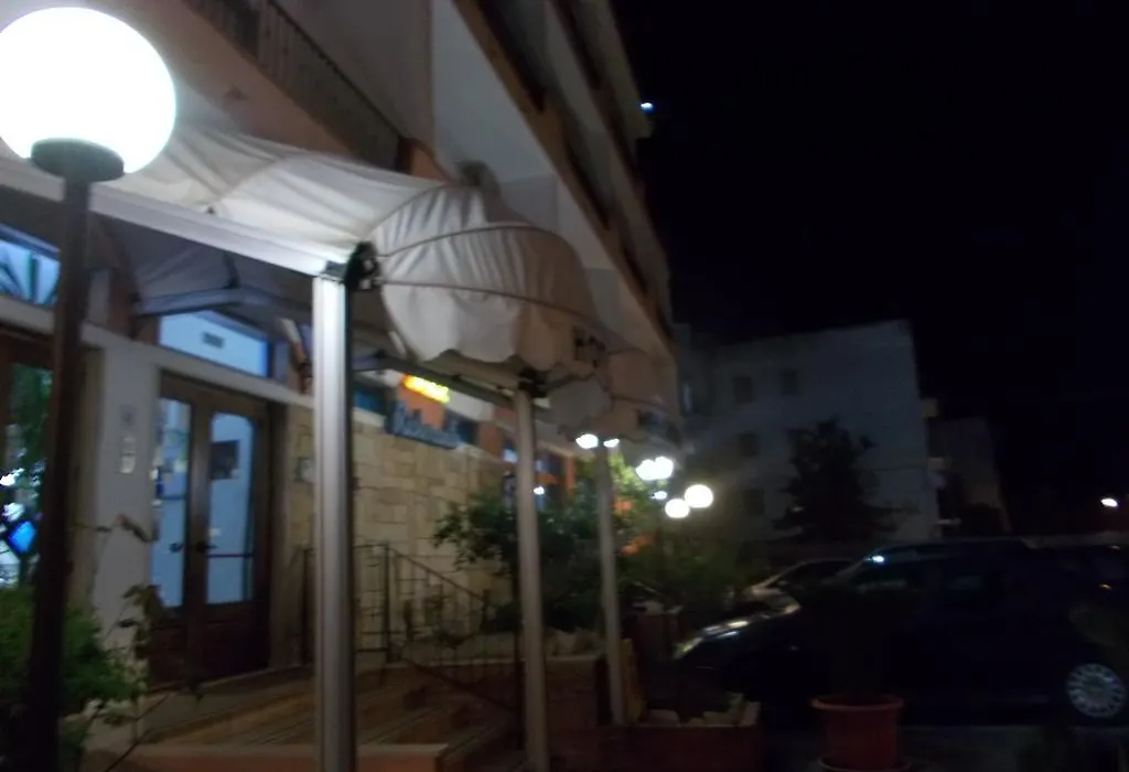 Hotel Maremonti-1