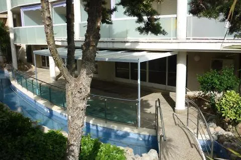 Apartments Font De Mar-1