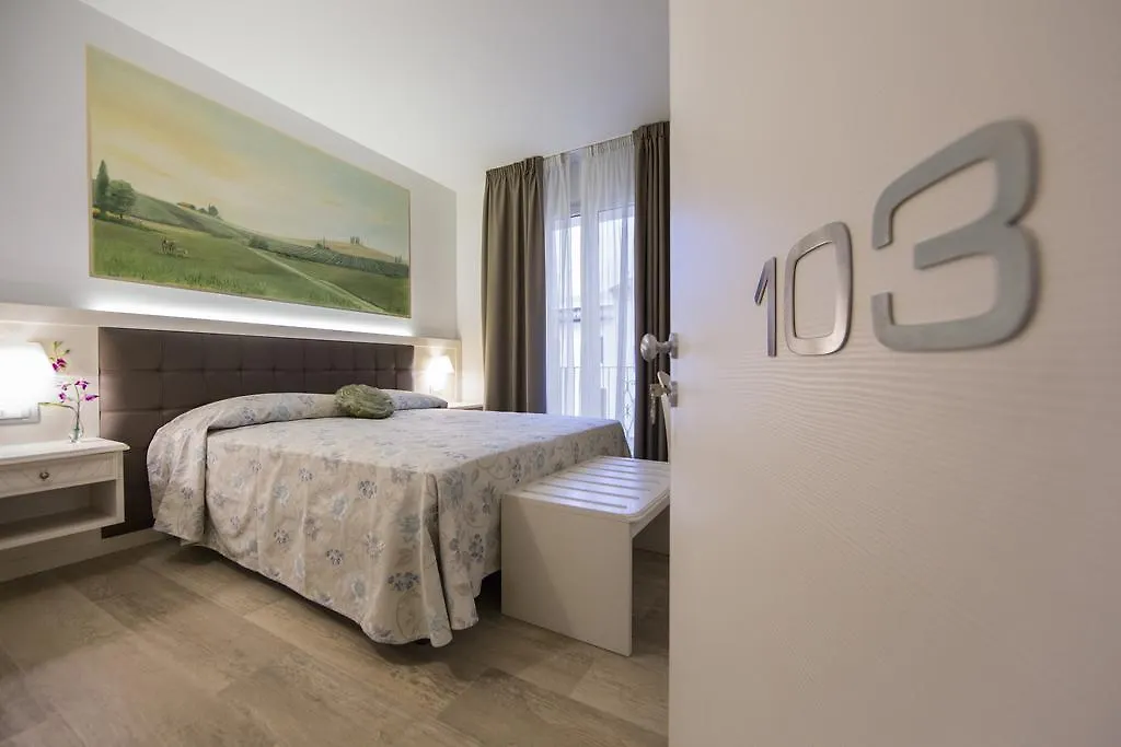 Hotel Diamante-1