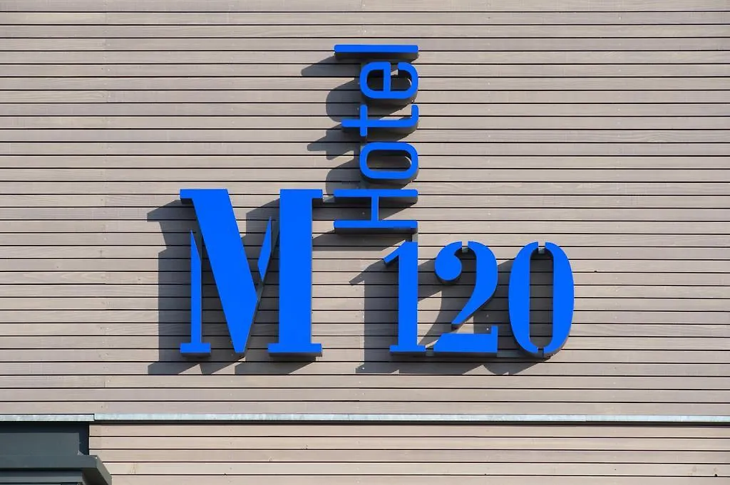 Hotel M120-1