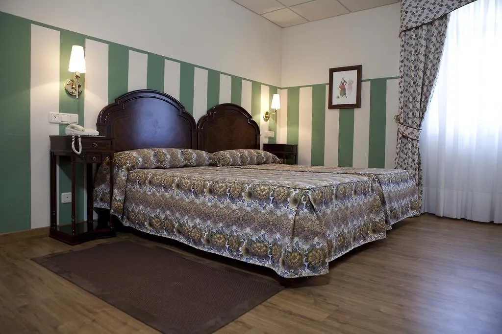 Hotel Doña Jimena-1