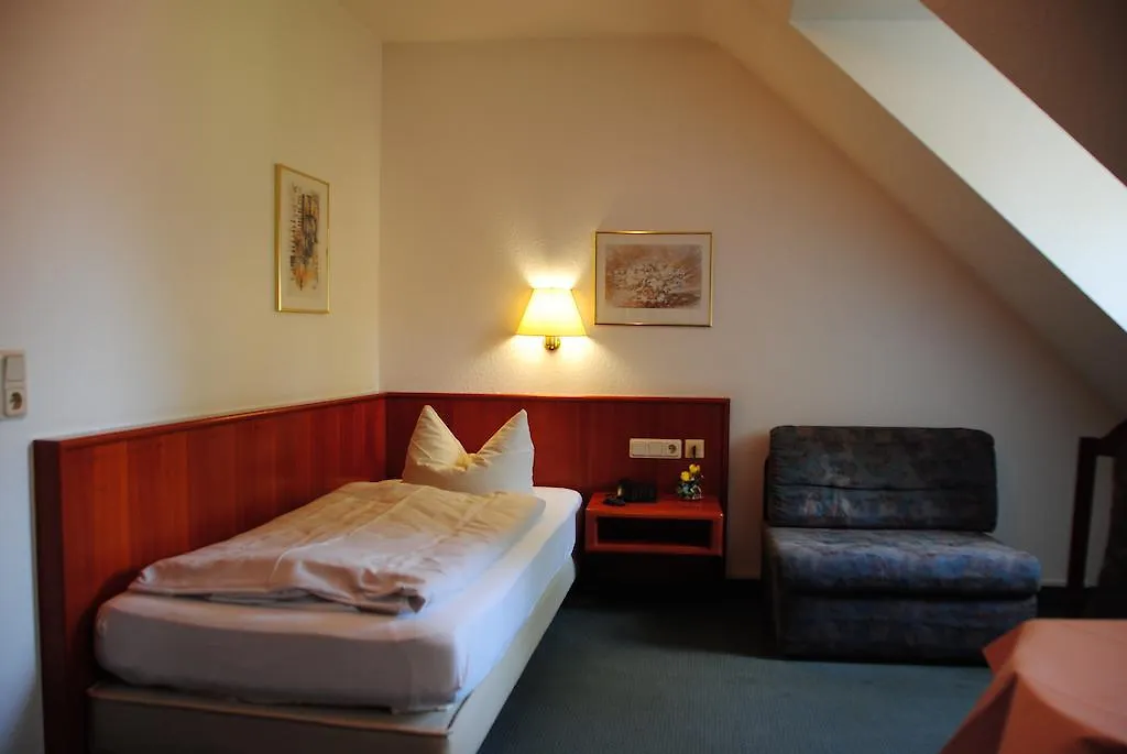Hotel Kurfürst Garni-1