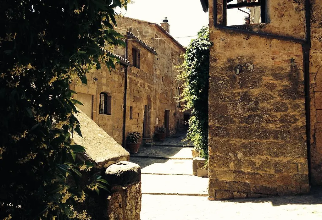Civita B&B-1