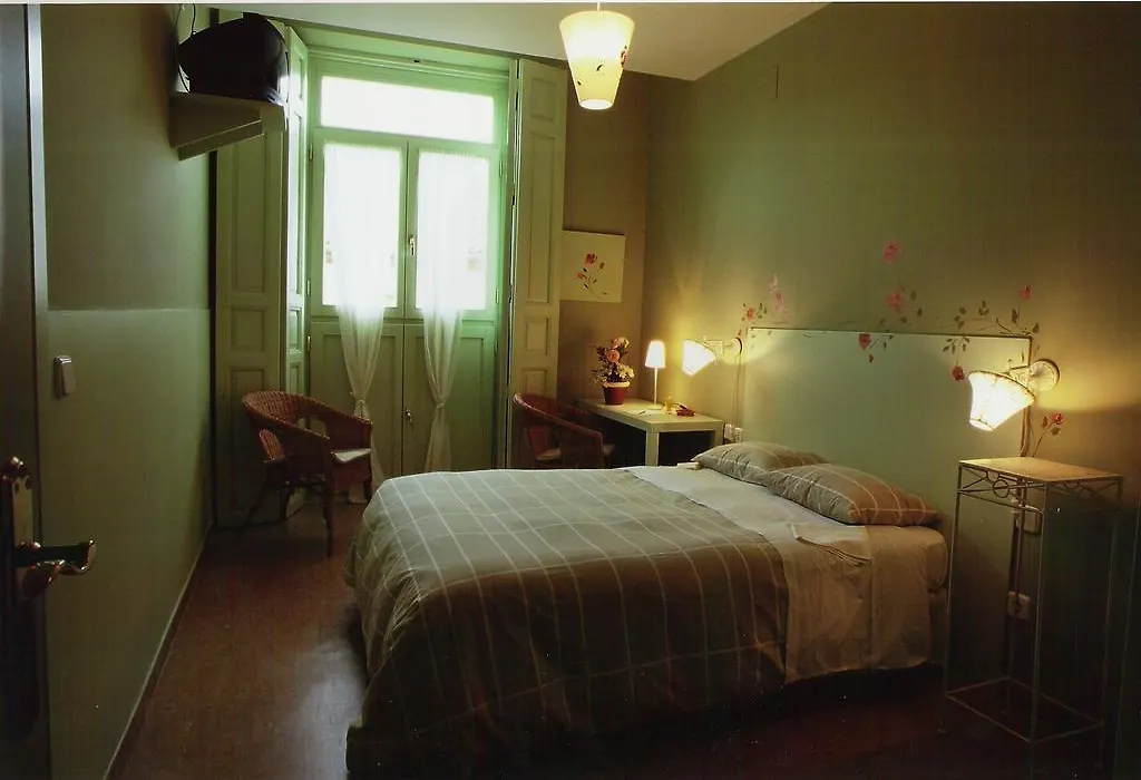 Hostal Fornos-1