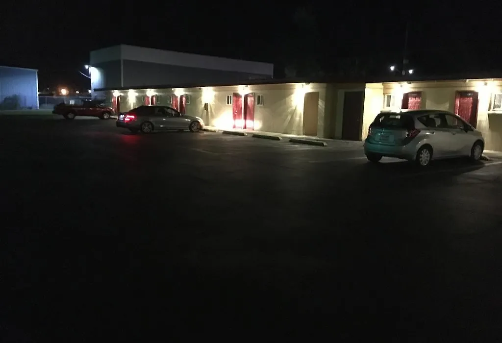 Budget Inn Motel-1