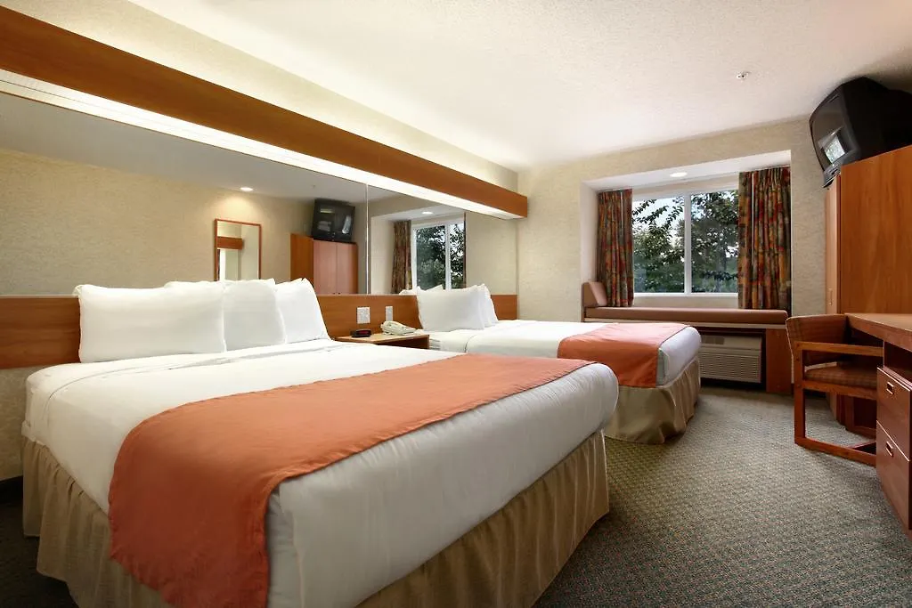 Microtel Inn & Suites By Wyndham Brunswick-1