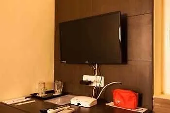 Oyo Rooms Thiruvanmiyur-1