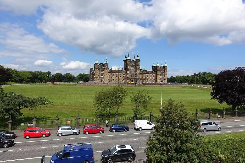 Ashgrove House-1