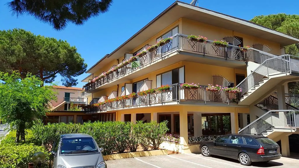 Hotel Lilly-1