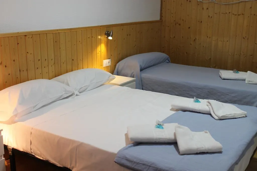 Hostal Amantes De Teruel-1