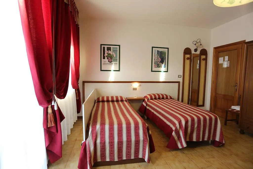 Hotel Vignola-1