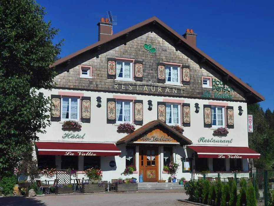 Hôtel La Vallée-1