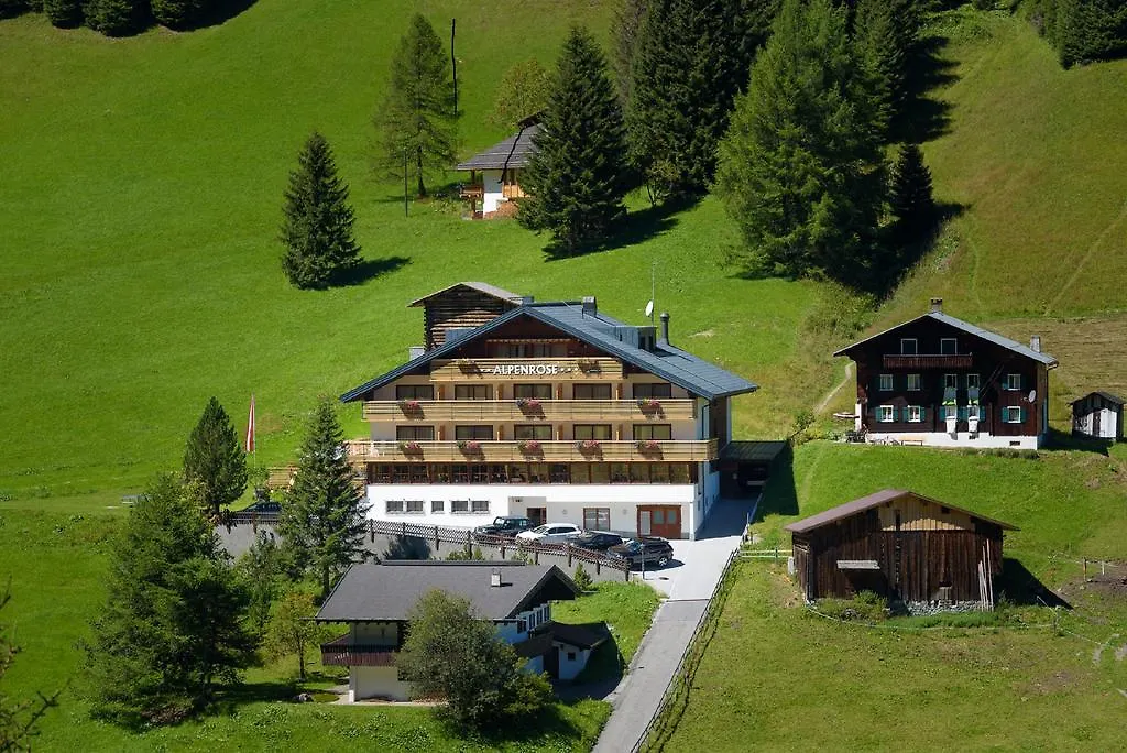 Hotel Alpenrose-1