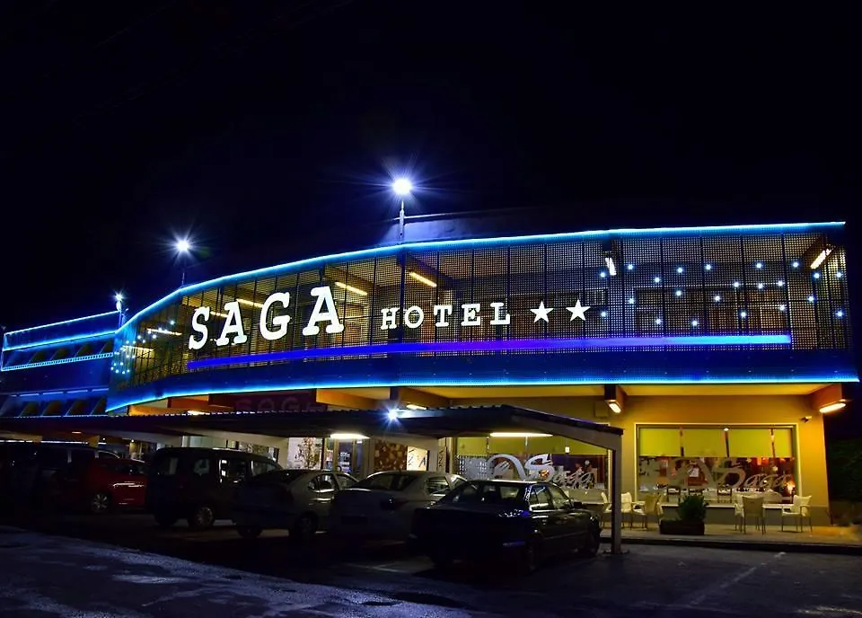 Complejo Hotelero Saga-1