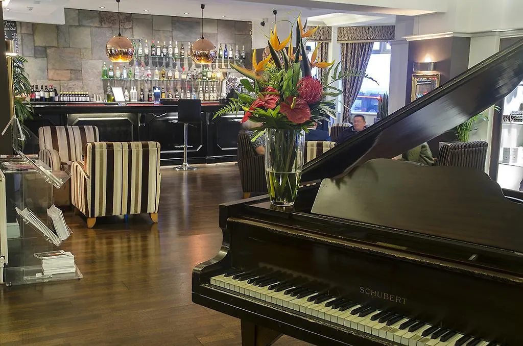 The Brighton Hotel-1