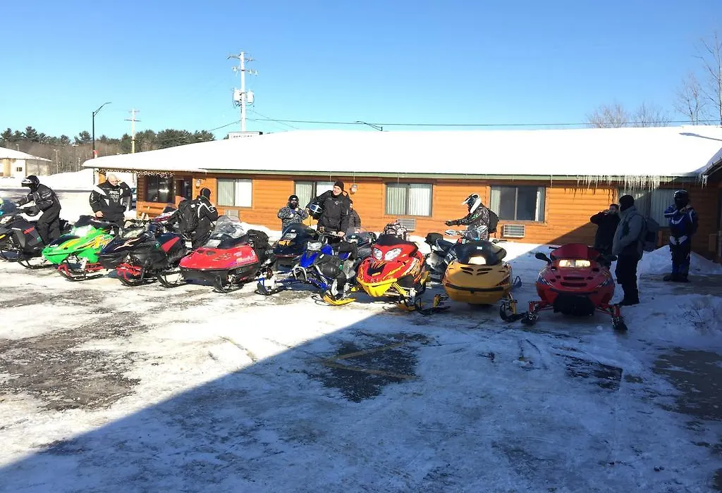 Northwoods Inn & Suites Minocqua-1