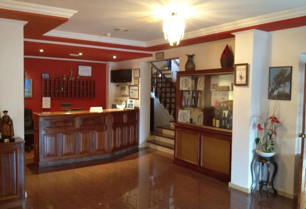 Hotel Cruceiro-1