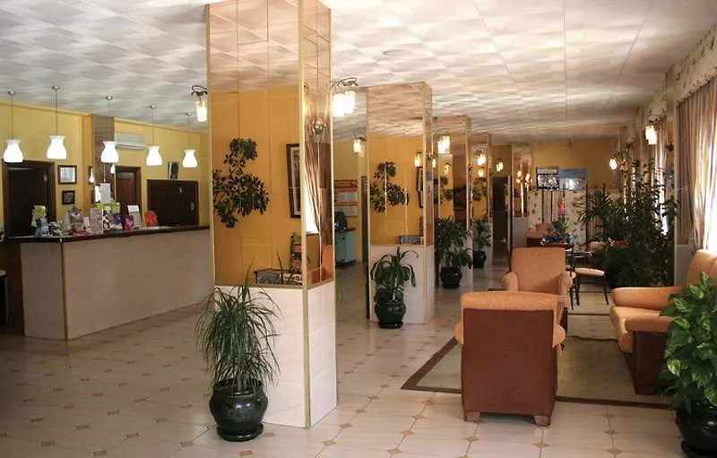 Apartamentos Buensol-1