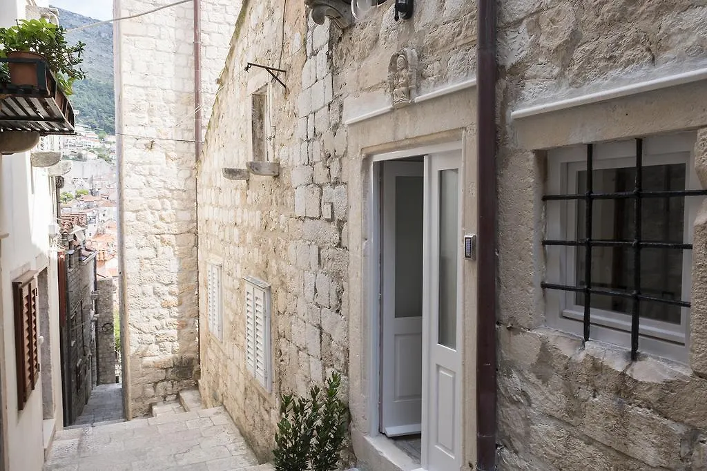 Guesthouse Rustico-1