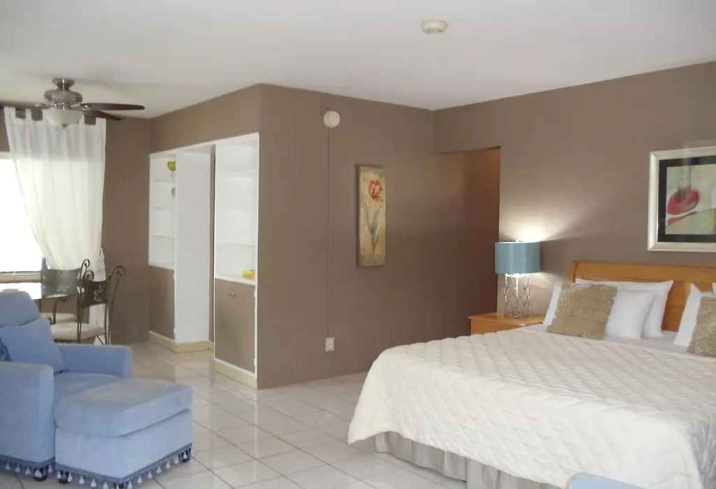 Granada Inn-1