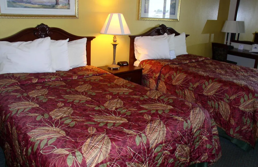 Relax Inn - Osceola Ia-1
