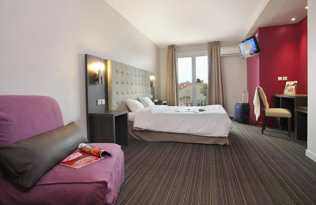 Hotel The Originals Perpignan Sud Le Grillon D'Or-1
