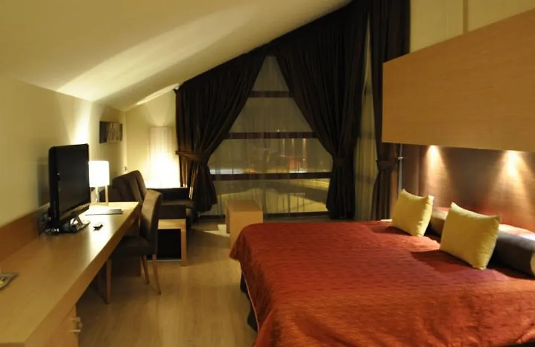 Somriu Selection Galanthus Hotel-1