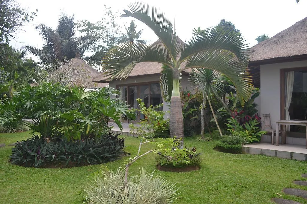 Suka'S House Bed & Breakfast-1