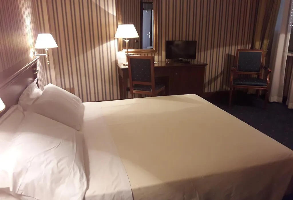 Hotel Jolly-1