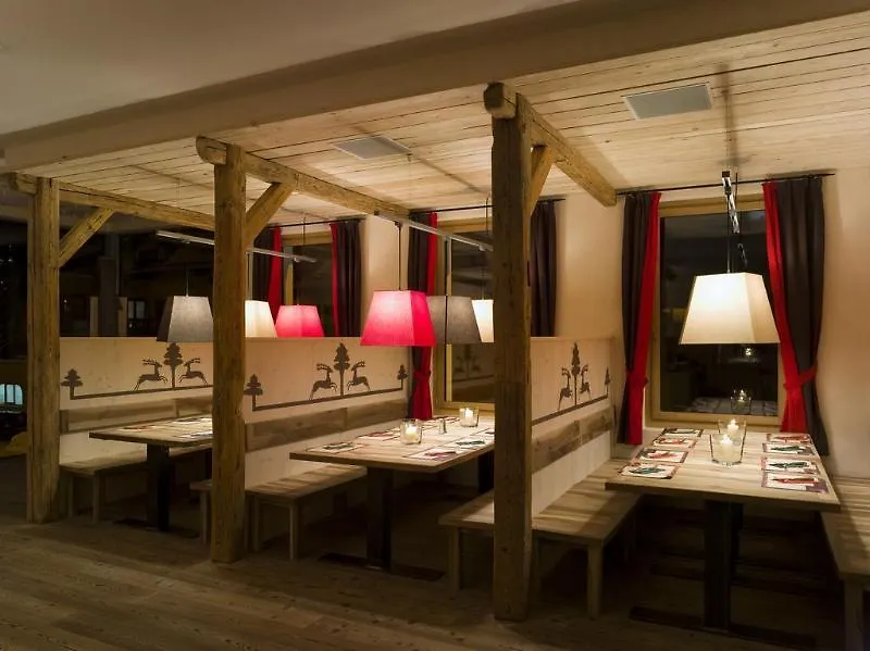 Hotel Loeffler-1