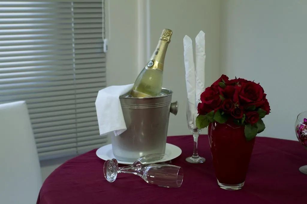 Benos Hotel-1