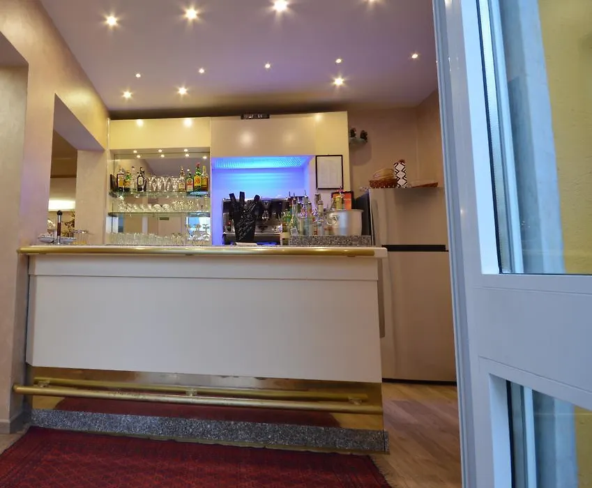 Hotel Genova-1