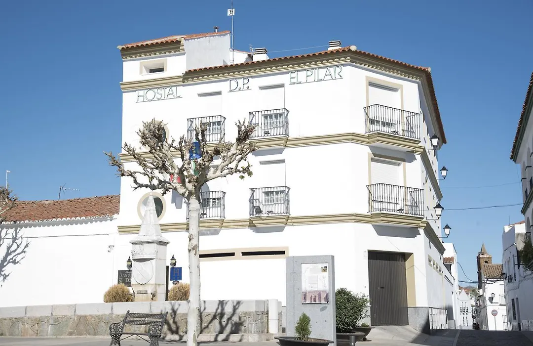 Hostal DP El Pilar-1