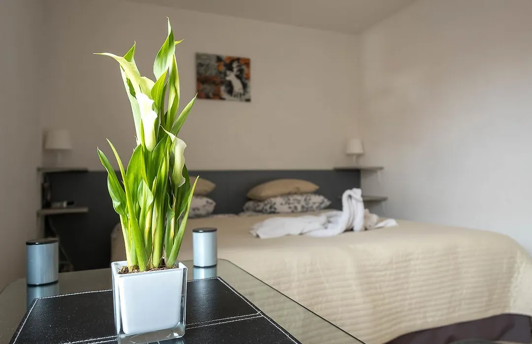 Apart Hotel Het Veerse Meer-1