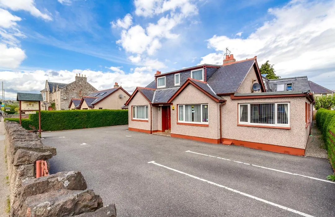 Lyndon Guest House-1