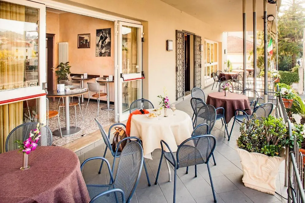Hotel Candido-1