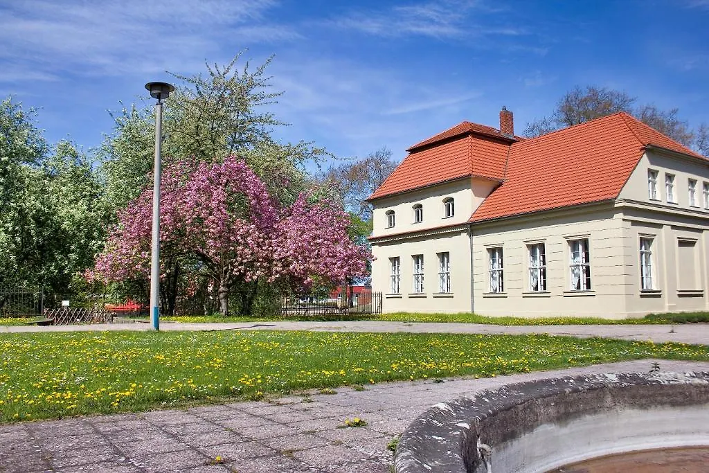 Gästehaus Schloss Plaue-1
