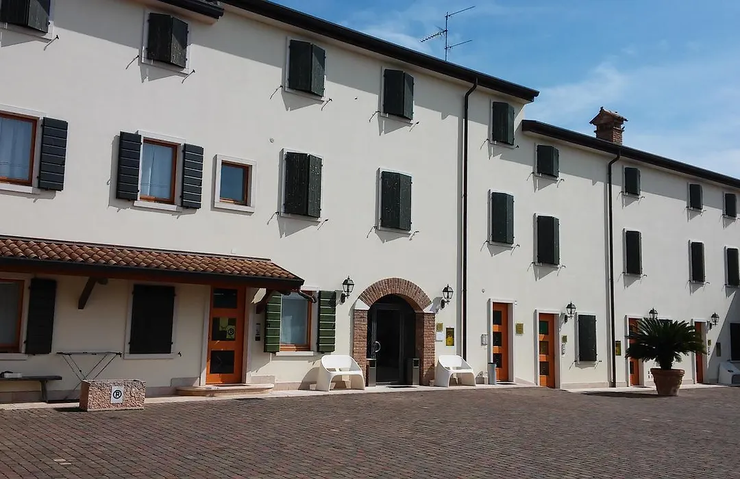 Relais Corte Pontigliardo-1