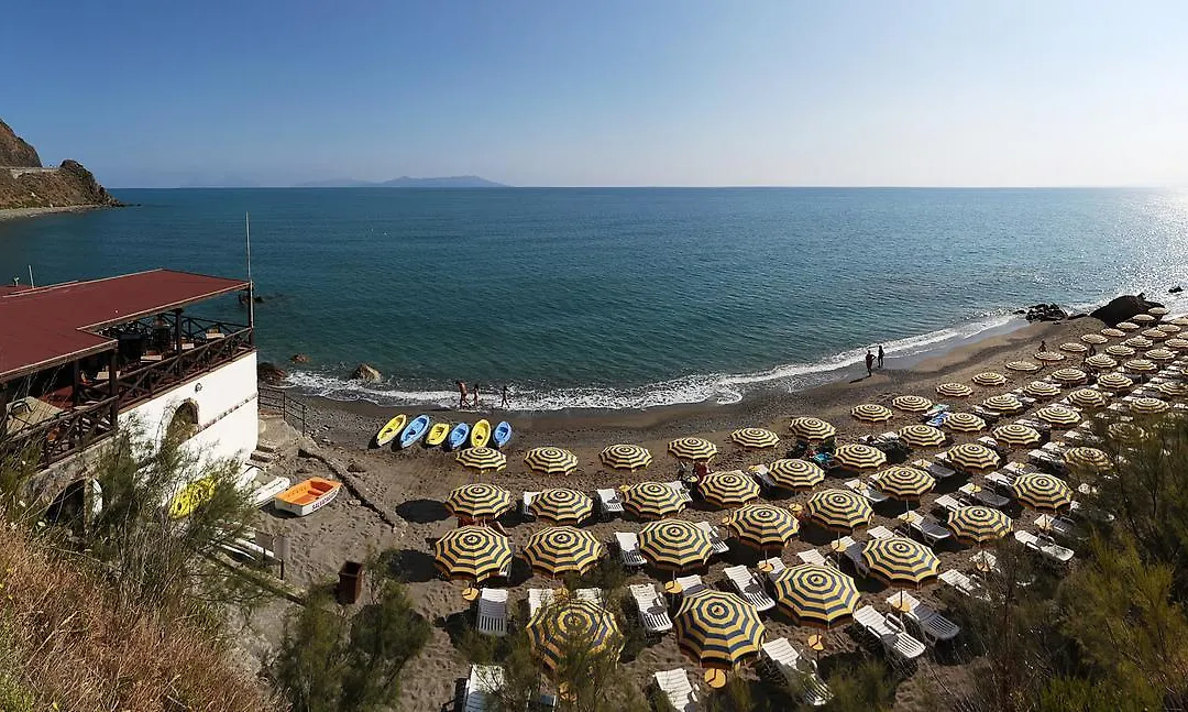 Vrclub - Villa Ridente Residence-1
