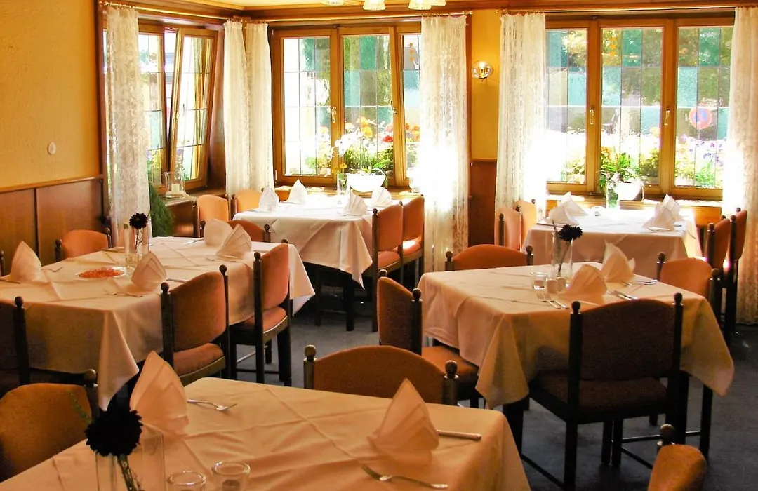Hotel Gasthof Kreuz-1