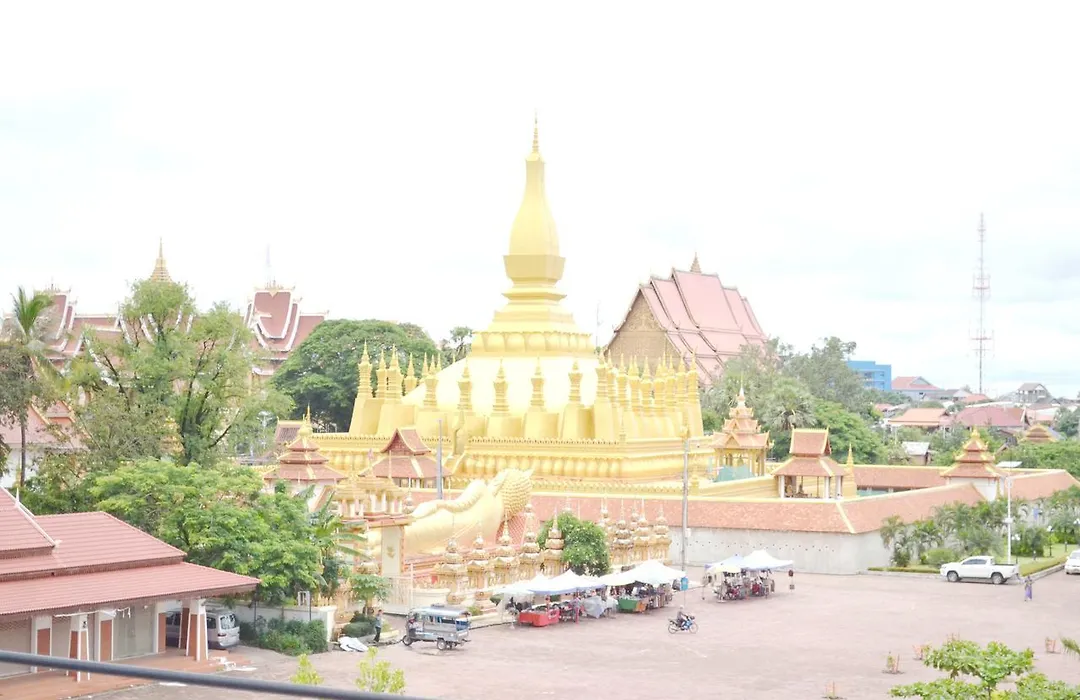 Thatluangview Hotel-1