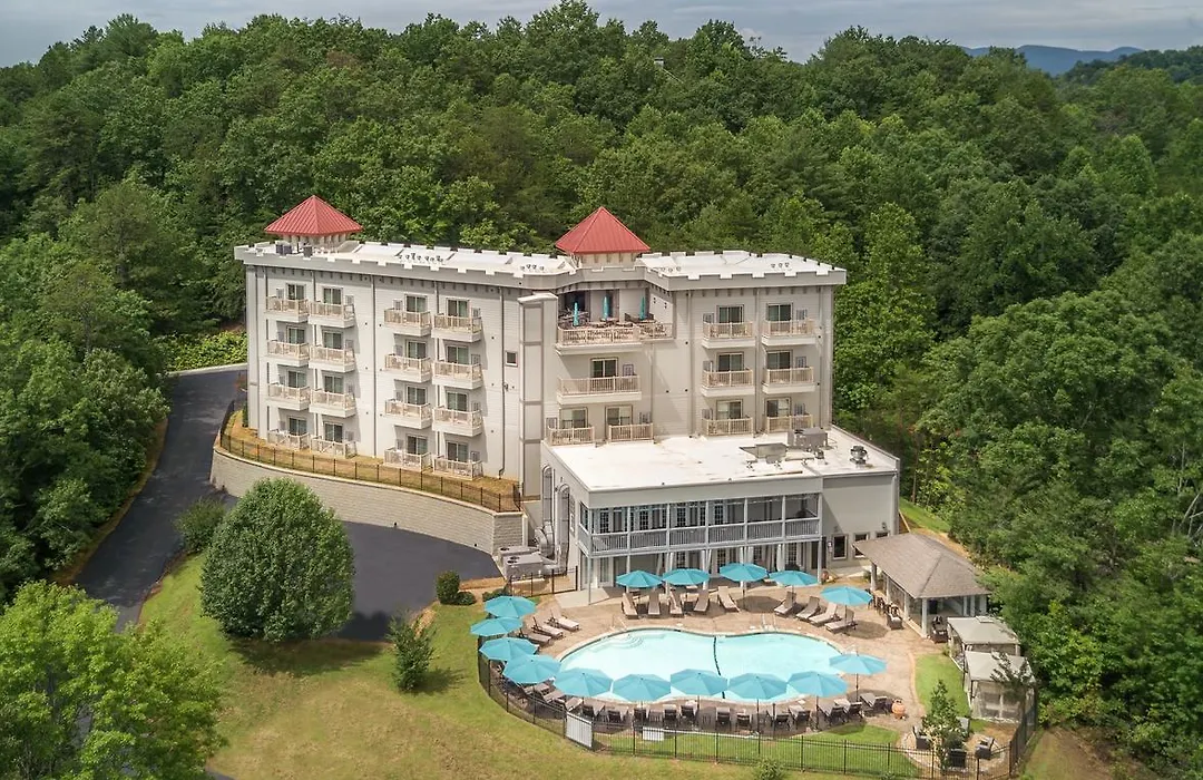 Valhalla Resort Hotel-1