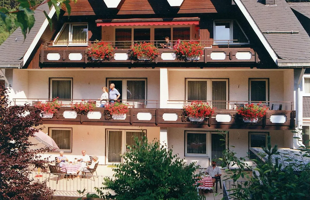 Aparthotel Jaegerhaus-1
