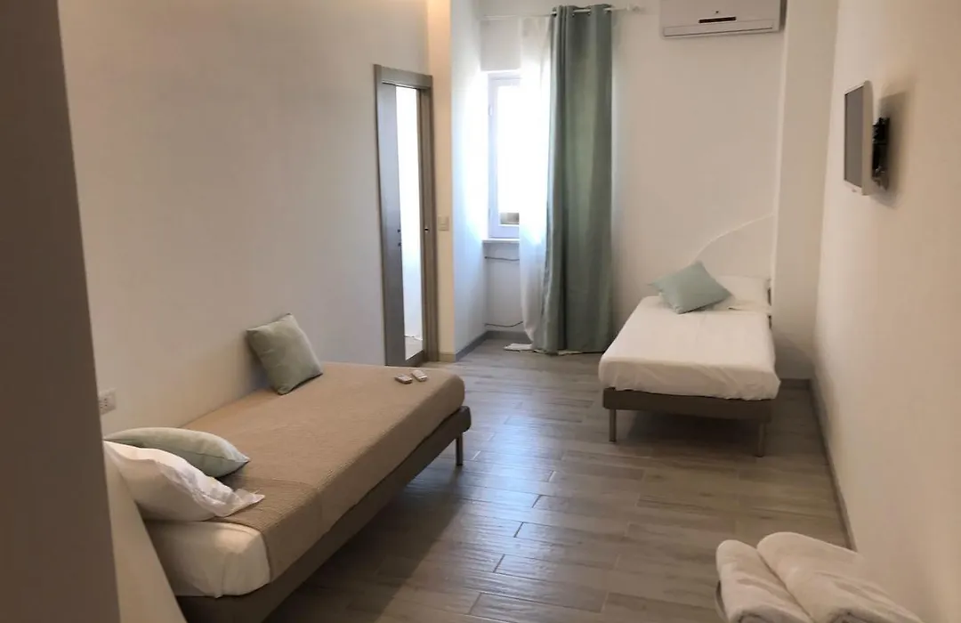 B&B Piazza Marconi-1