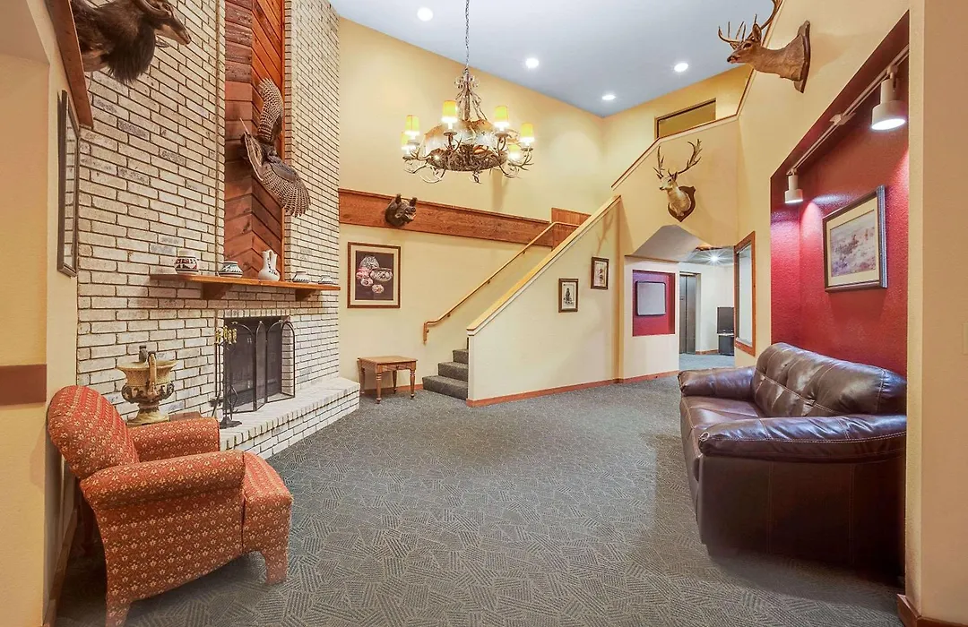 Days Inn By Wyndham Boerne-1