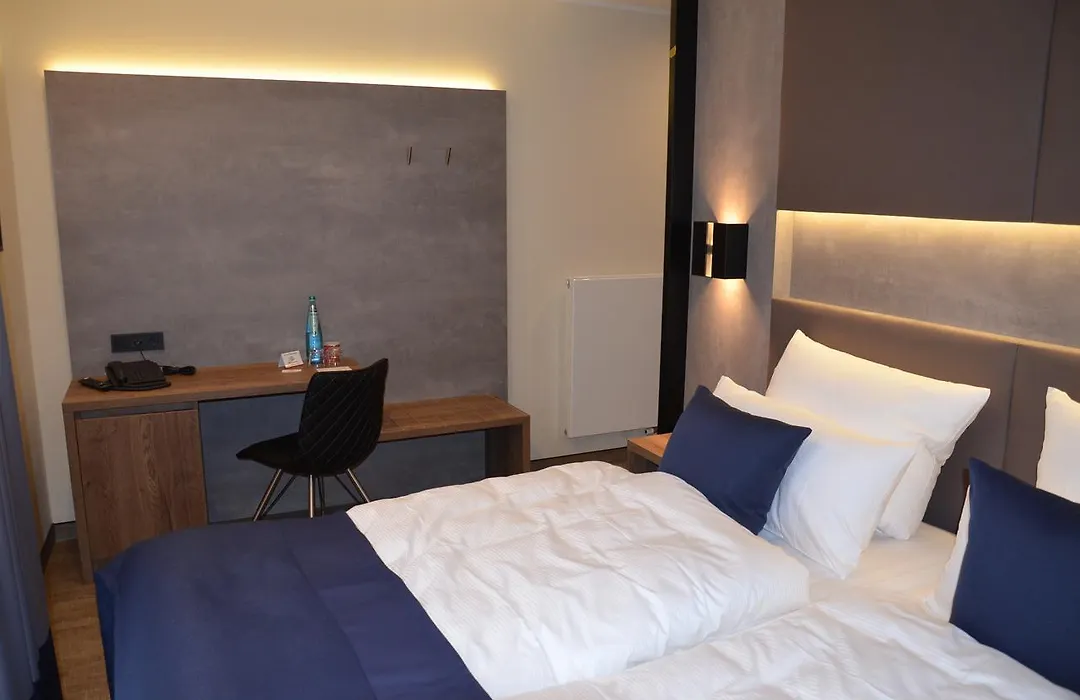 SKY Hotel Cloppenburg-1