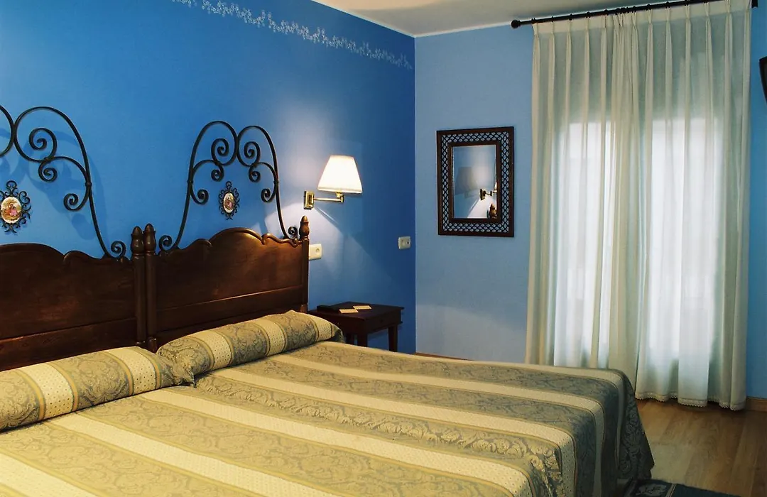 Hotel Conventin-1