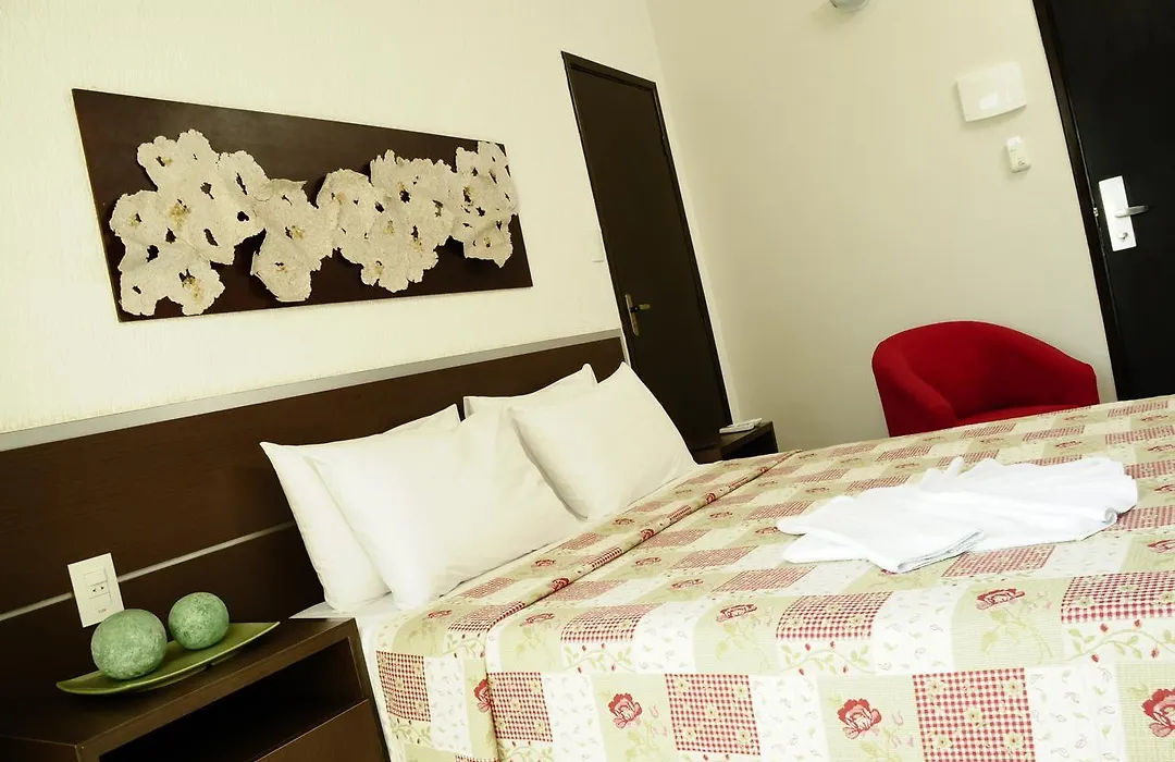 Garden Hotel-1