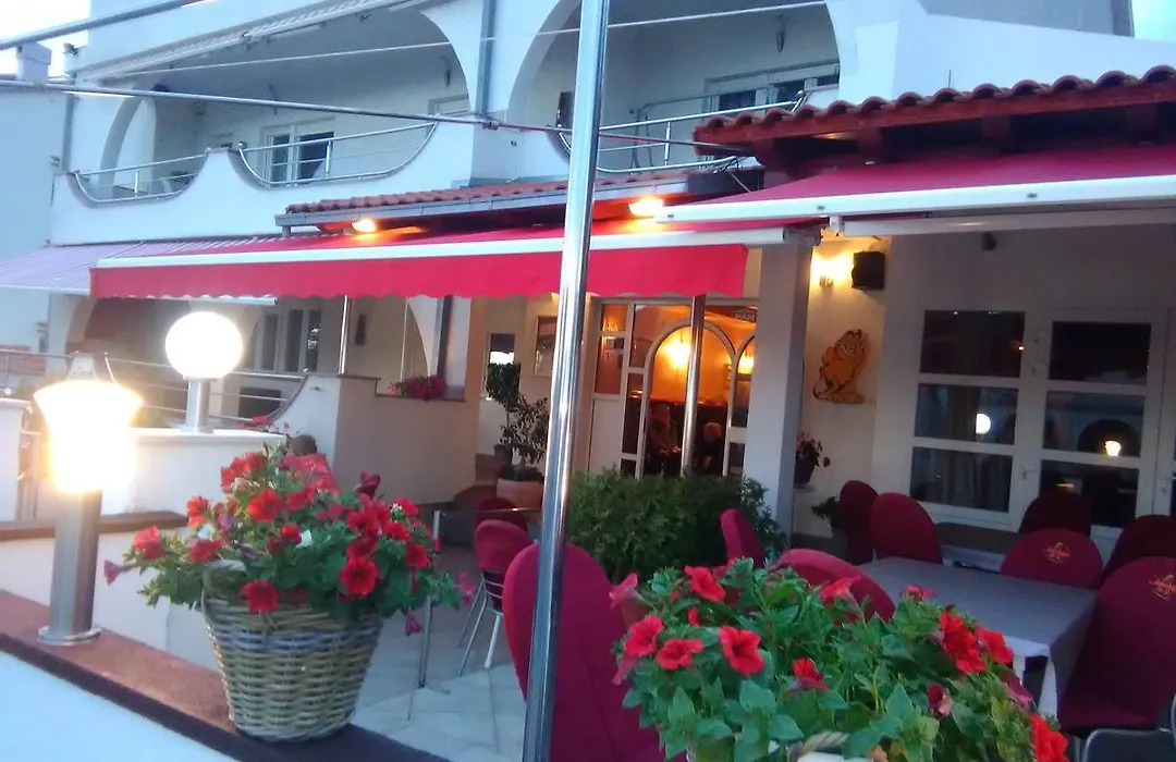 Garfild Guest House-1